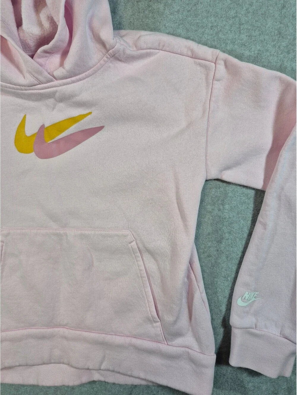 Nike Girls Pink Fleece Pullover Hoodie Triple Swoosh Youth Medium NWOT